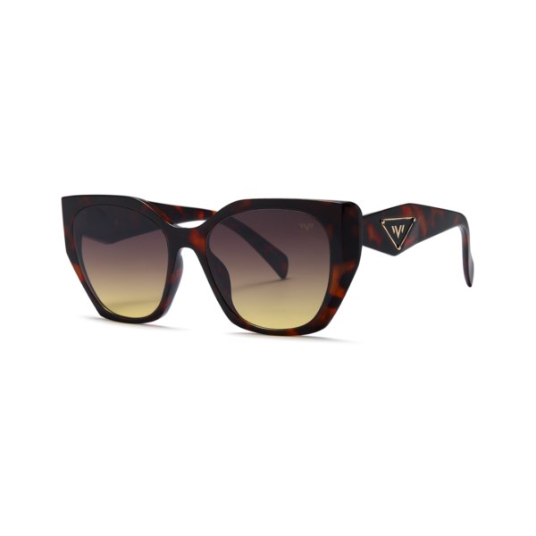 trendy women's sunglasses